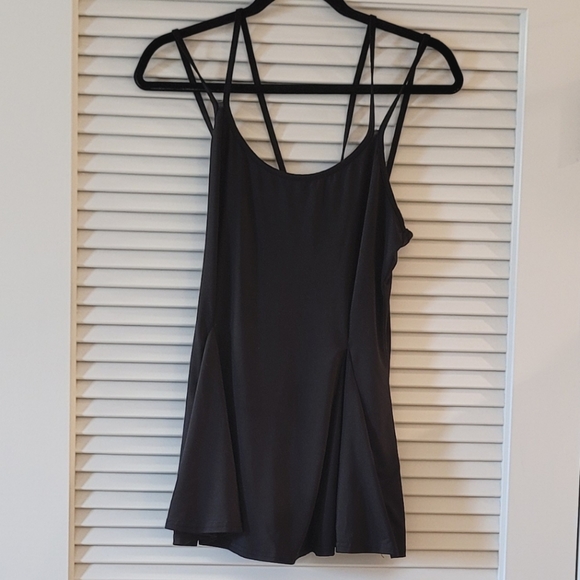 Meaveor Tops - Meaveor- Black Stretchy Top With Multiple Spaghetti Straps & Flare Sides